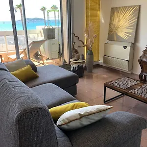 Très Beau En Front De Mer , La Ciotat France